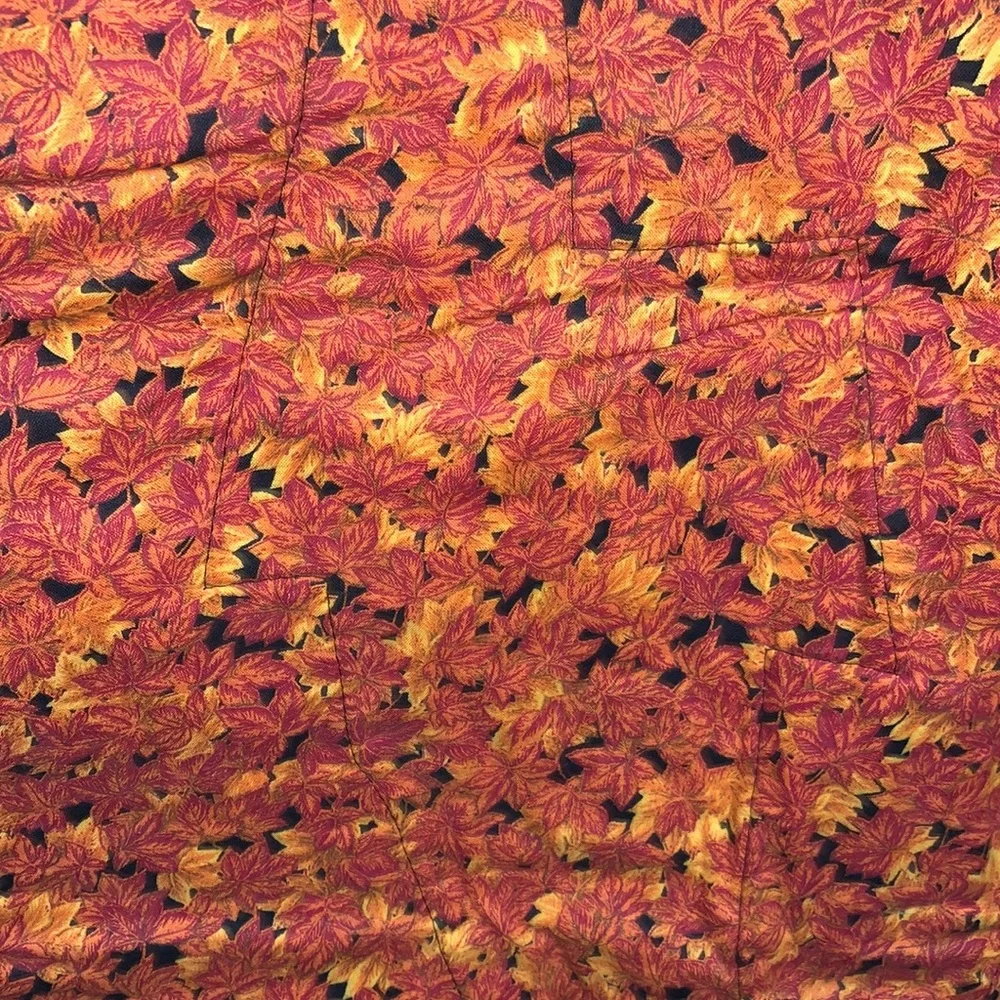 Fall Harvest Style Pumpkin, Leaves, Sunflowers Reversible Quilted Table Runner - Picture 3 of 5